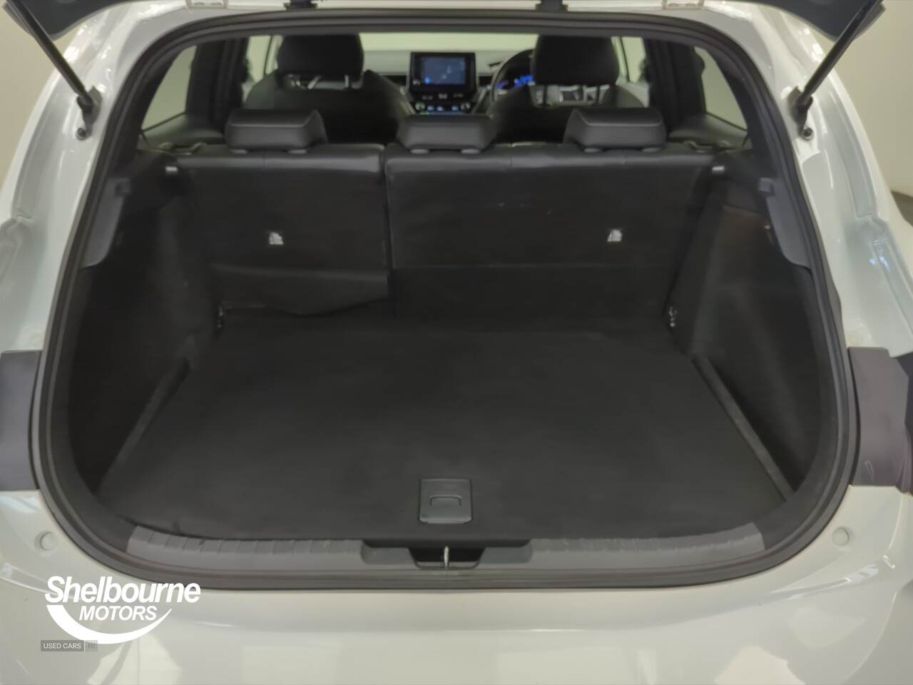 Mar 2022 Toyota Corolla 1.8 VVT-i Hybrid Design 5dr CVT