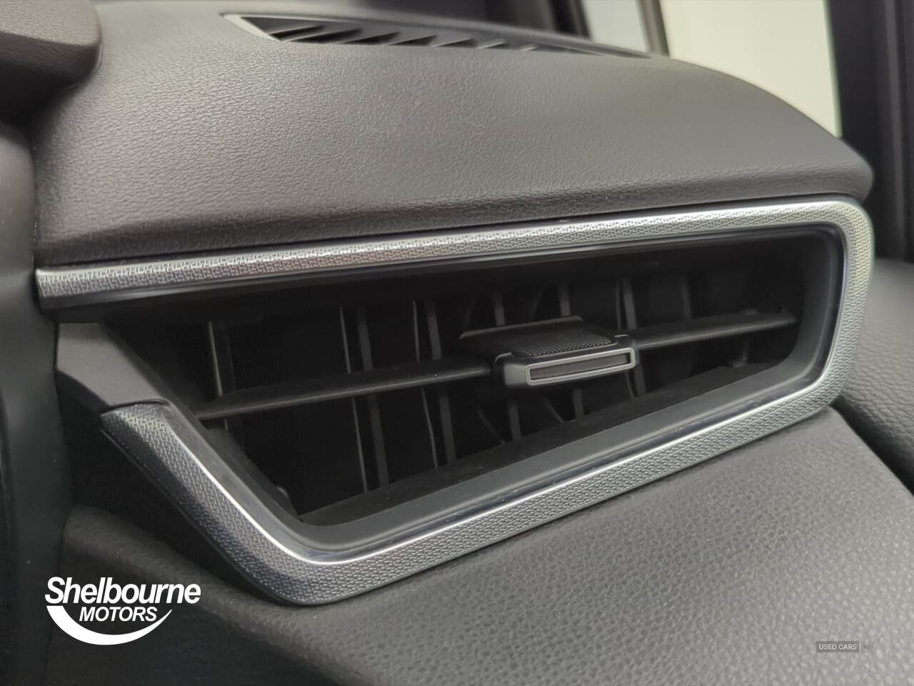 Mar 2022 Toyota Corolla 1.8 VVT-i Hybrid Design 5dr CVT