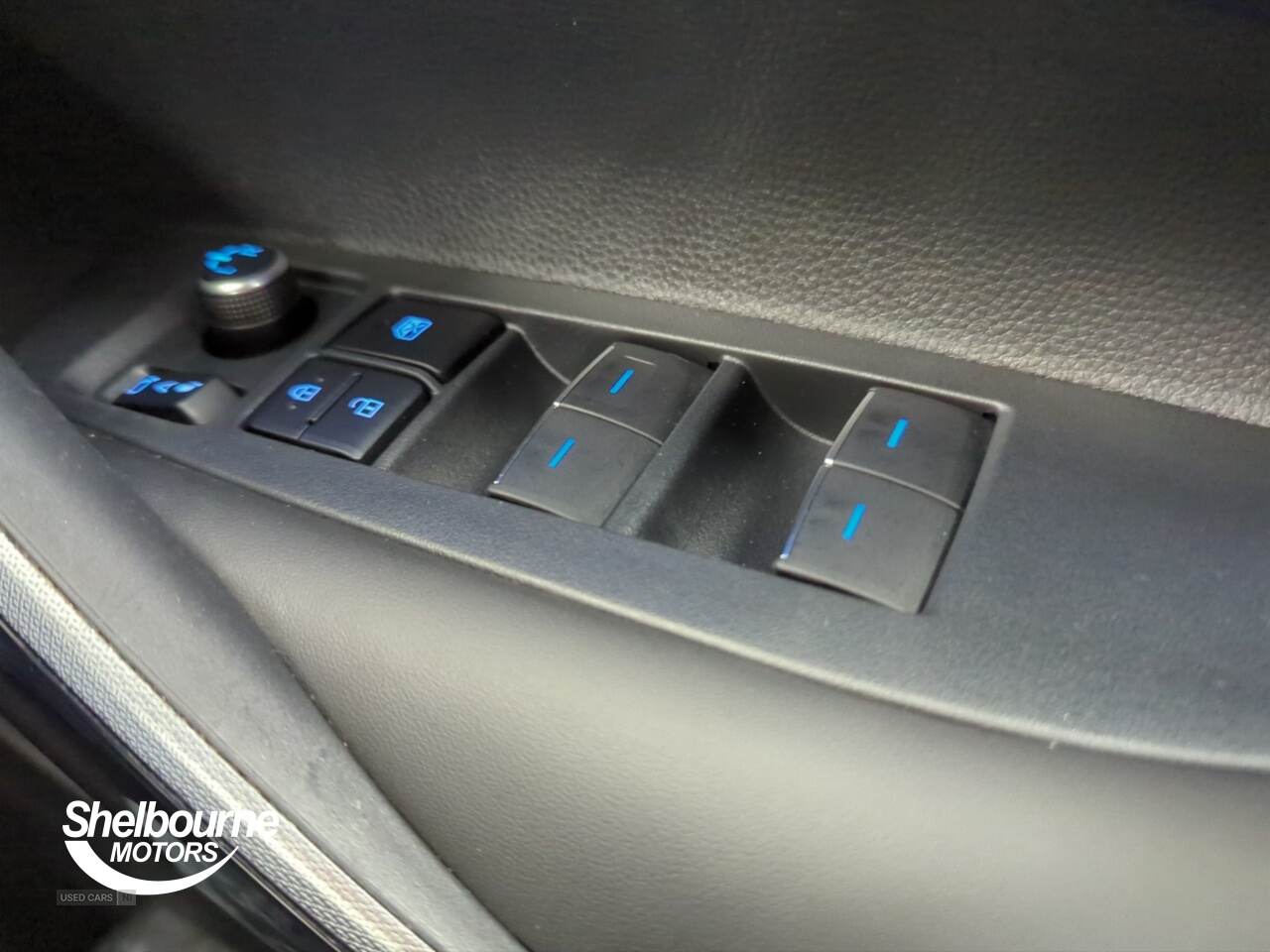 Mar 2022 Toyota Corolla 1.8 VVT-i Hybrid Design 5dr CVT