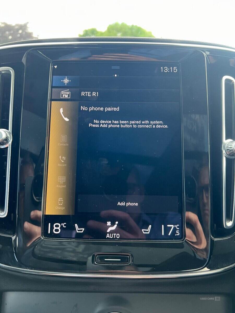 Dec 2021 Volvo XC40 2.0 B4P Inscription Pro 5dr Auto [7 speed]