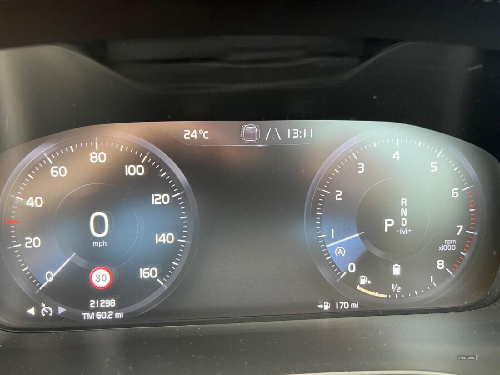 Dec 2021 Volvo XC40 2.0 B4P Inscription Pro 5dr Auto [7 speed]