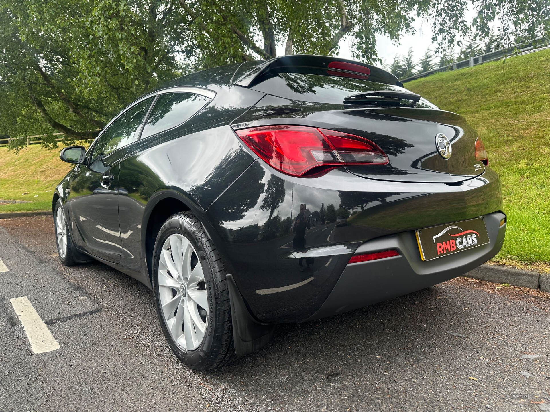 May 2014 Vauxhall Astra GTC 1.7 CDTi 16V ecoFLEX 130 Sport 3dr [114 g/km] [SS]