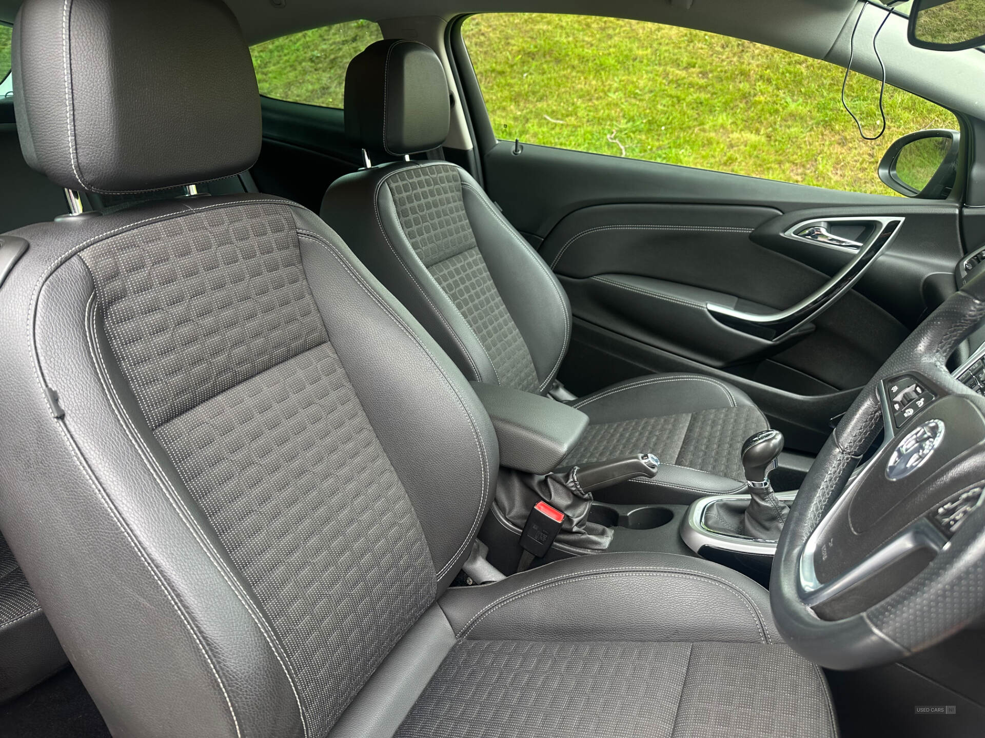 May 2014 Vauxhall Astra GTC 1.7 CDTi 16V ecoFLEX 130 Sport 3dr [114 g/km] [SS]