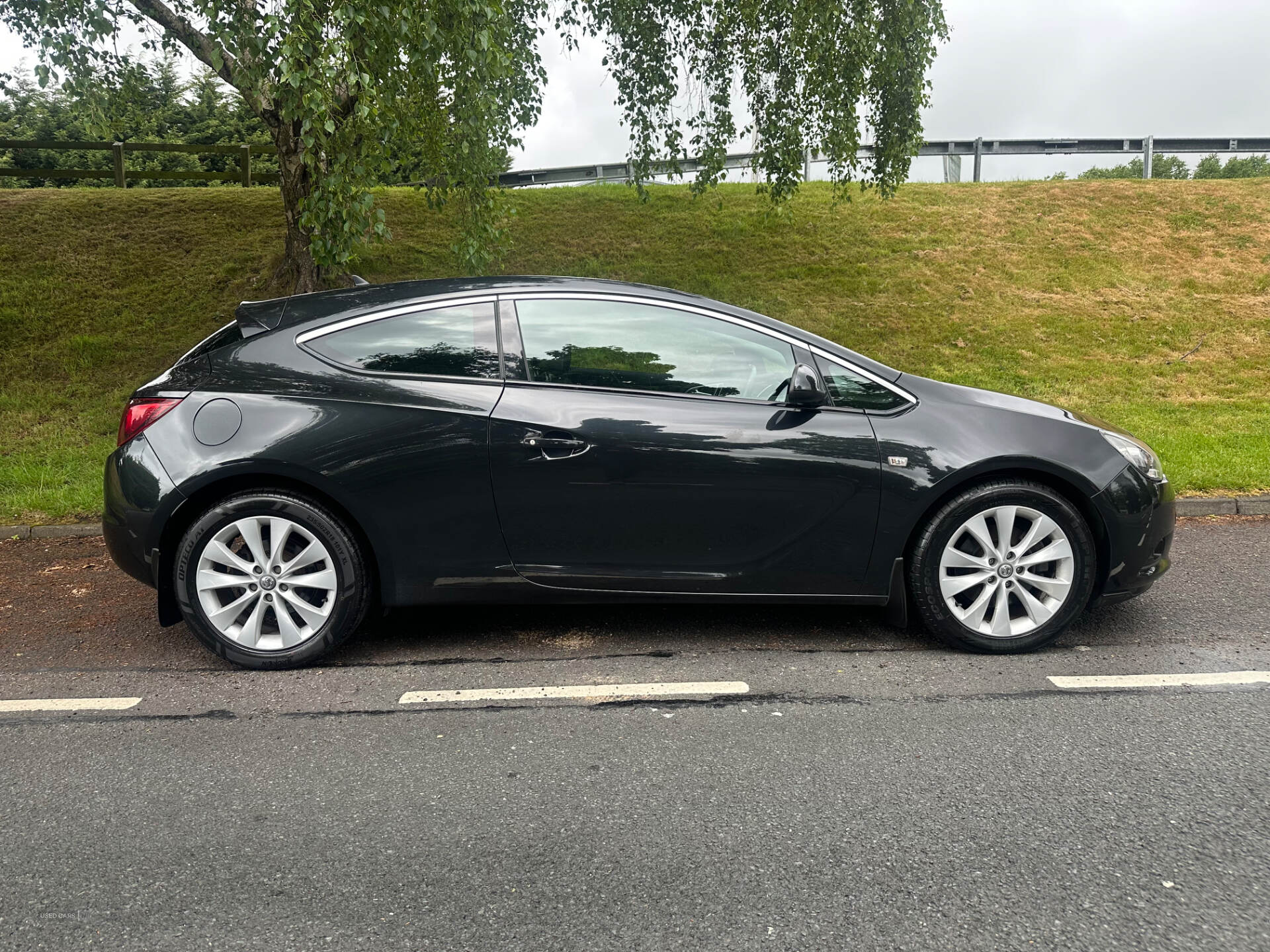 May 2014 Vauxhall Astra GTC 1.7 CDTi 16V ecoFLEX 130 Sport 3dr [114 g/km] [SS]