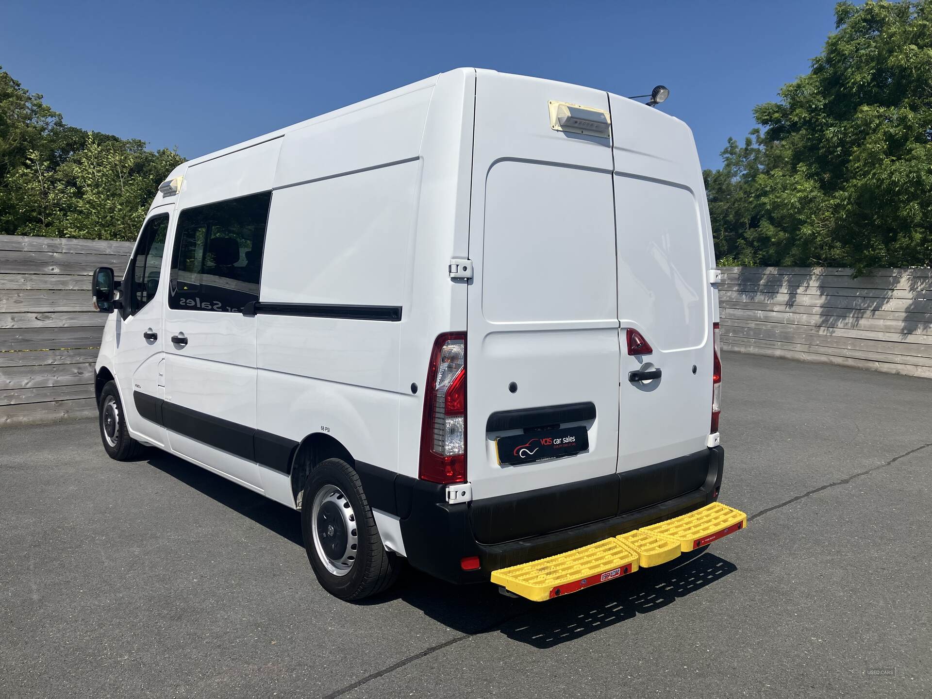 Vauxhall Movano 35 L2 DIESEL FWD in Down