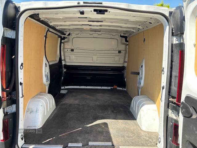 Mar 2021 Renault Trafic SL30 ENERGY dCi 120 Business Van
