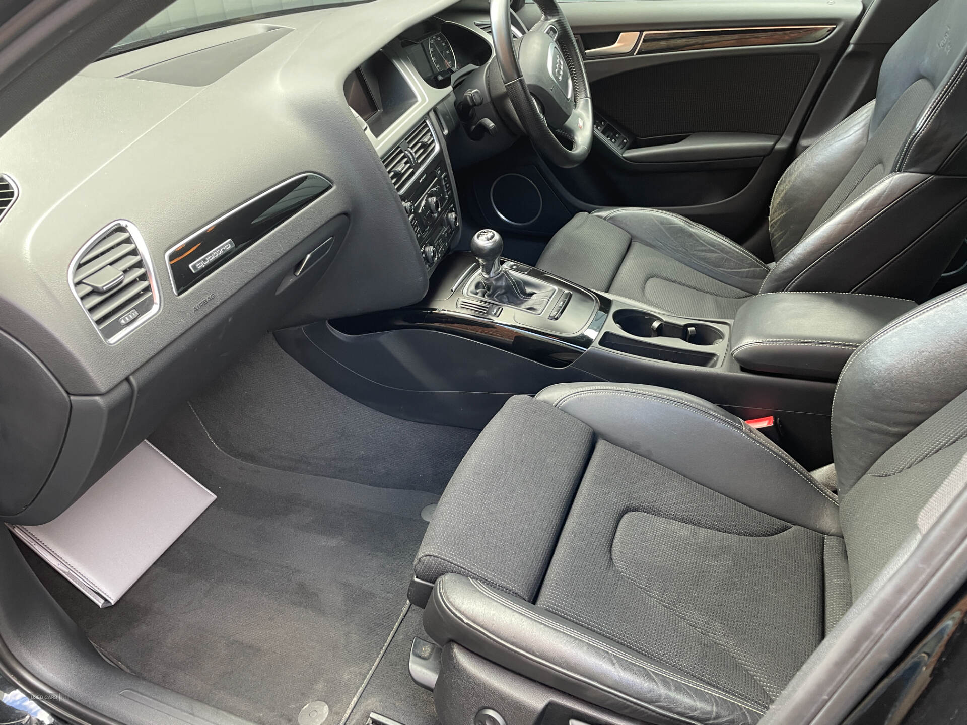 Feb 2011 Audi A4 2.0 TDI Quattro 170 Black Edition 4dr [Start Stop]