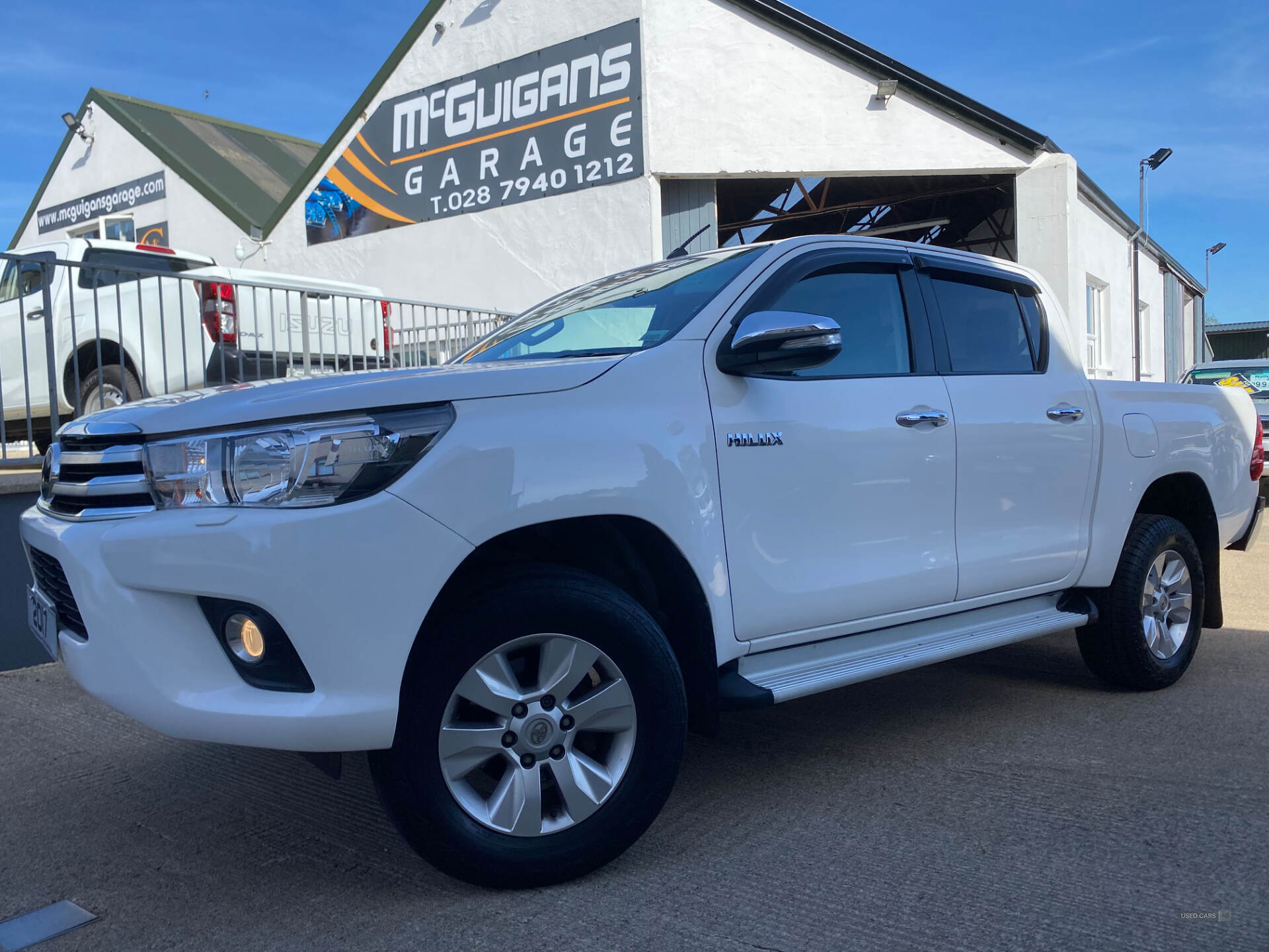 Jun 2017 Toyota Hilux Icon D/Cab Pick Up 2.4 D-4D