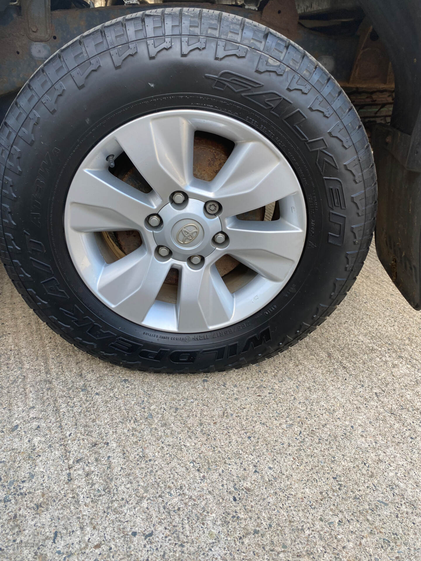 Jun 2017 Toyota Hilux Icon D/Cab Pick Up 2.4 D-4D