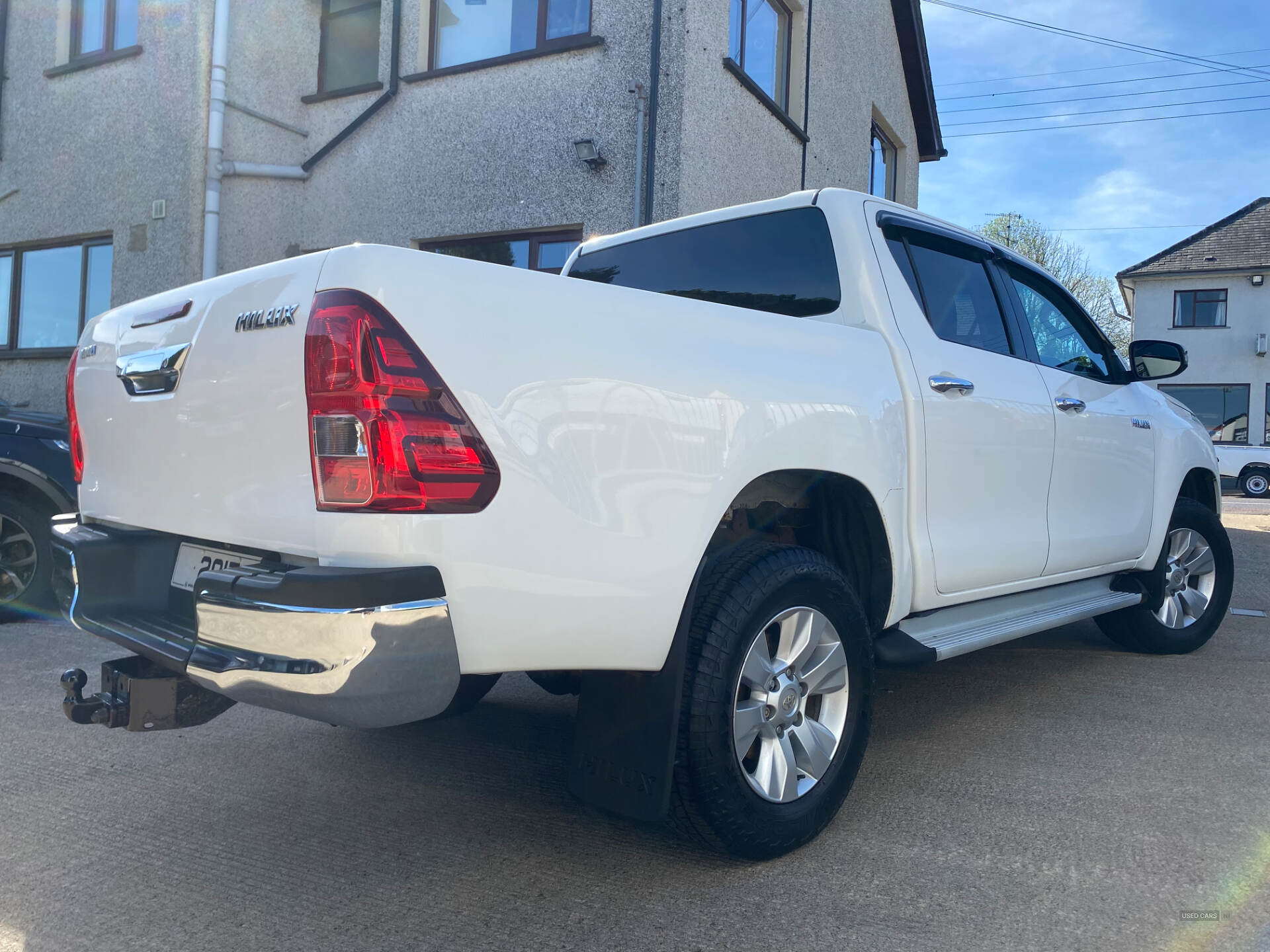 Jun 2017 Toyota Hilux Icon D/Cab Pick Up 2.4 D-4D