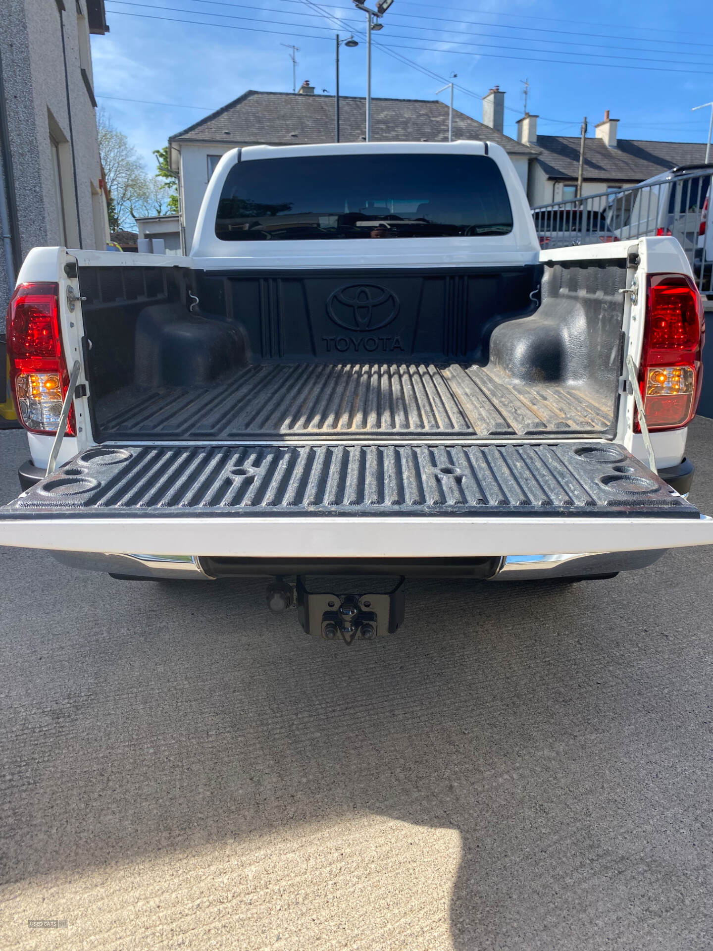 Jun 2017 Toyota Hilux Icon D/Cab Pick Up 2.4 D-4D