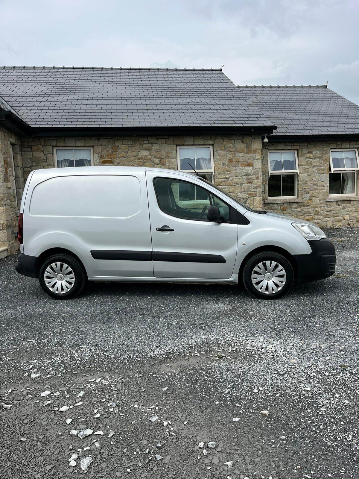 Citroen Berlingo L1 DIESEL in Down