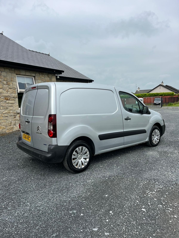 Citroen Berlingo L1 DIESEL in Down