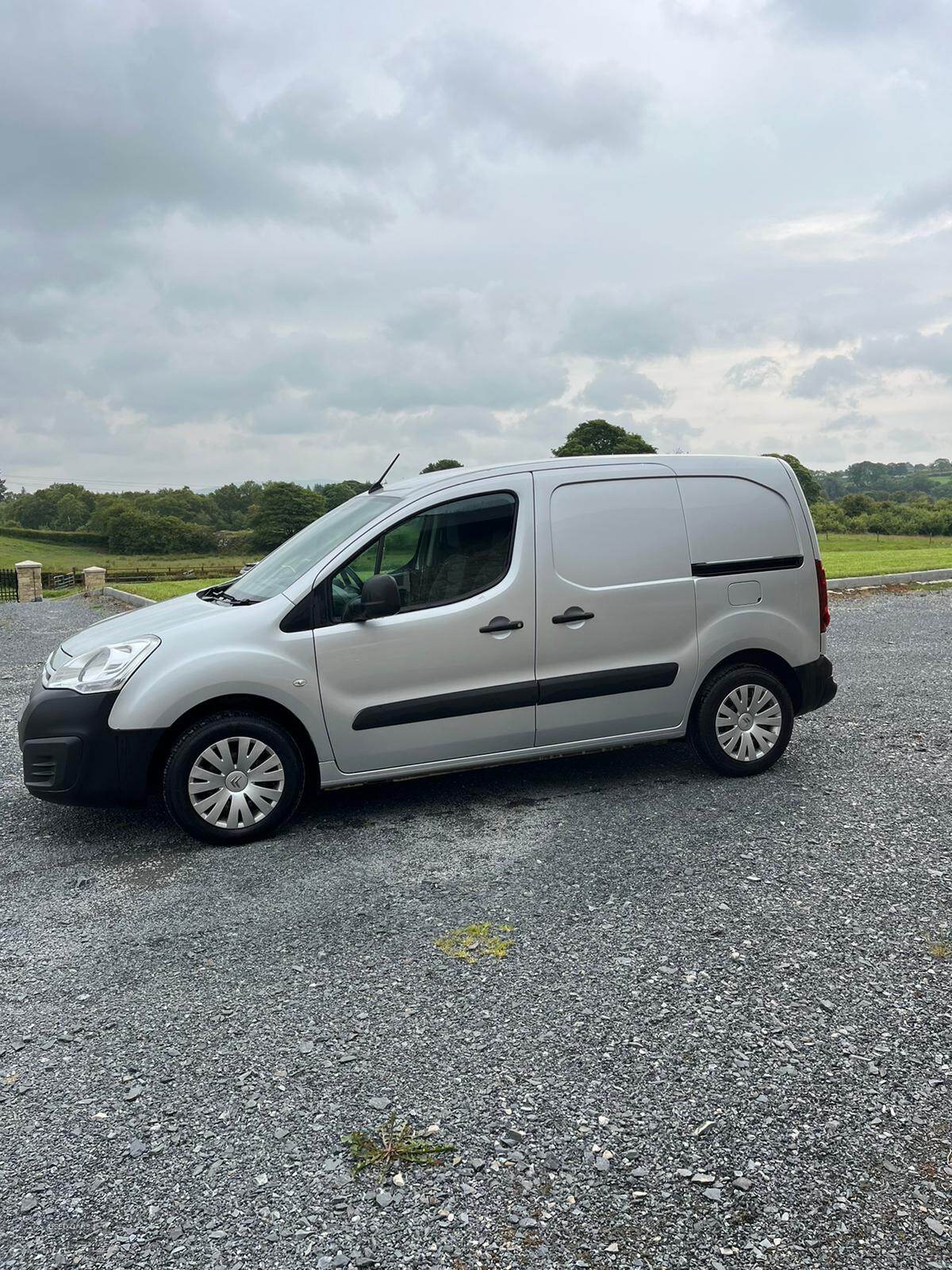 Citroen Berlingo L1 DIESEL in Down