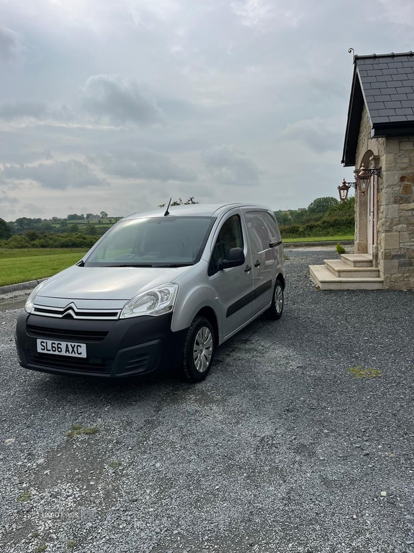 Citroen Berlingo L1 DIESEL in Down