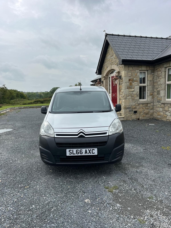 Citroen Berlingo L1 DIESEL in Down