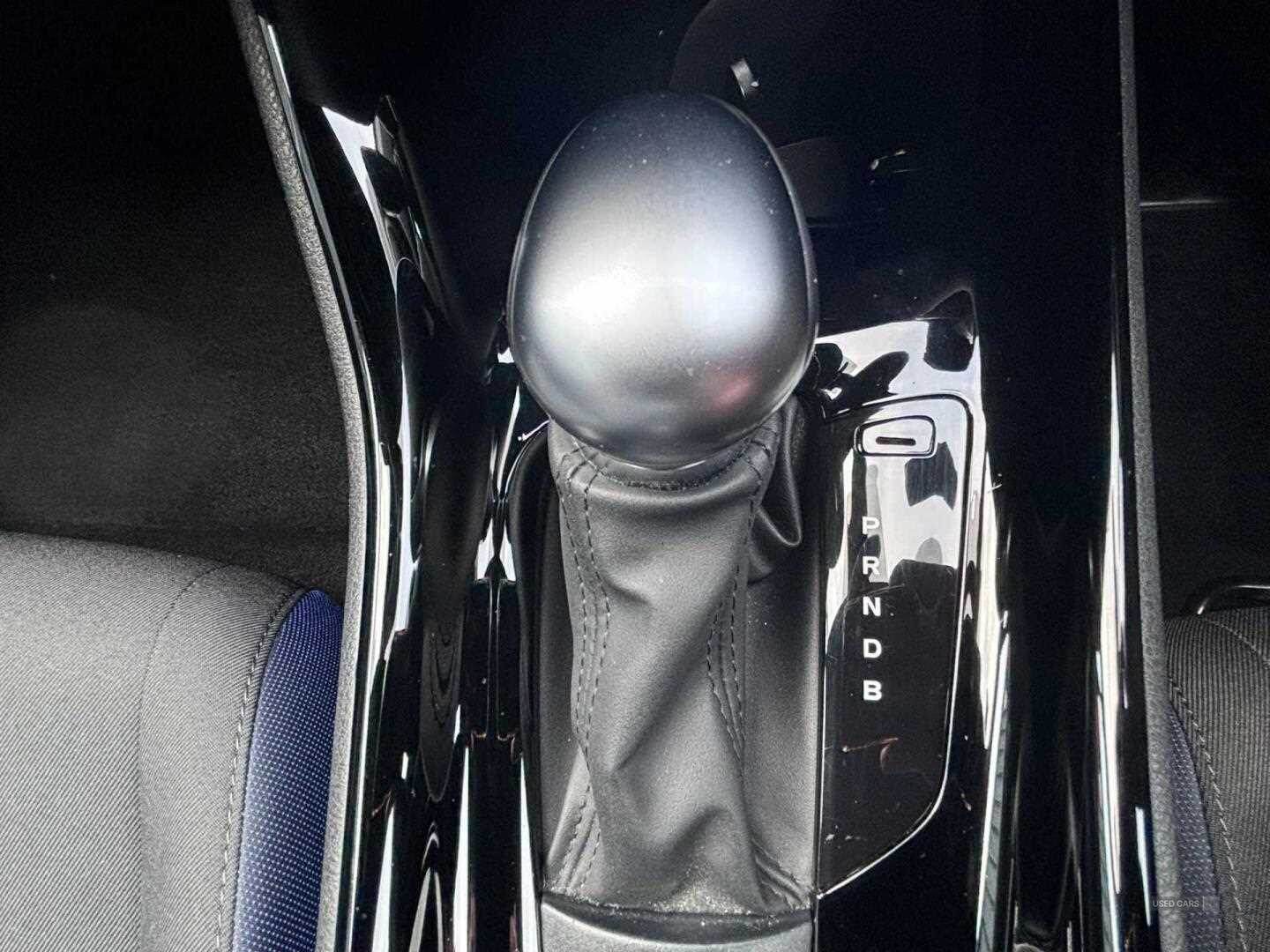 Aug 2020 Toyota C-HR 1.8 Hybrid Dynamic 5dr CVT