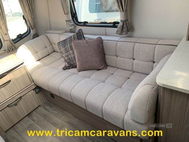 2019 Coachman Pastiche 520/3
