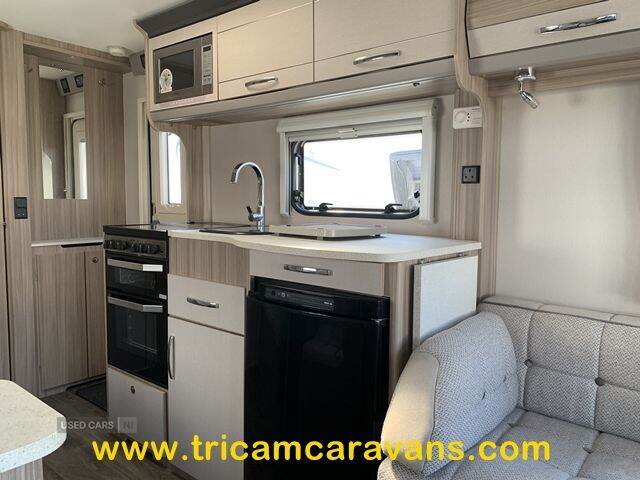 2019 Coachman Pastiche 520/3