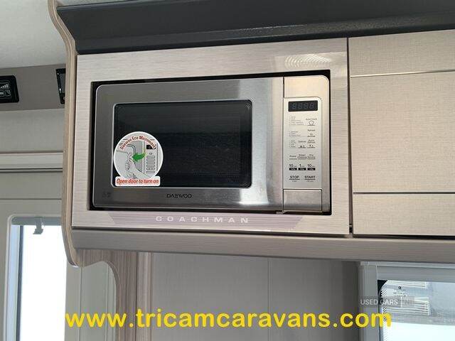 2019 Coachman Pastiche 520/3