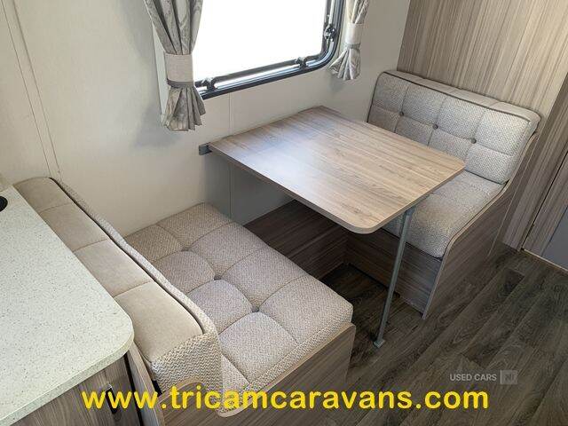 2019 Coachman Pastiche 520/3
