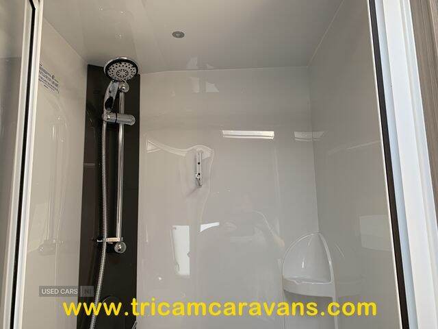 2019 Coachman Pastiche 520/3
