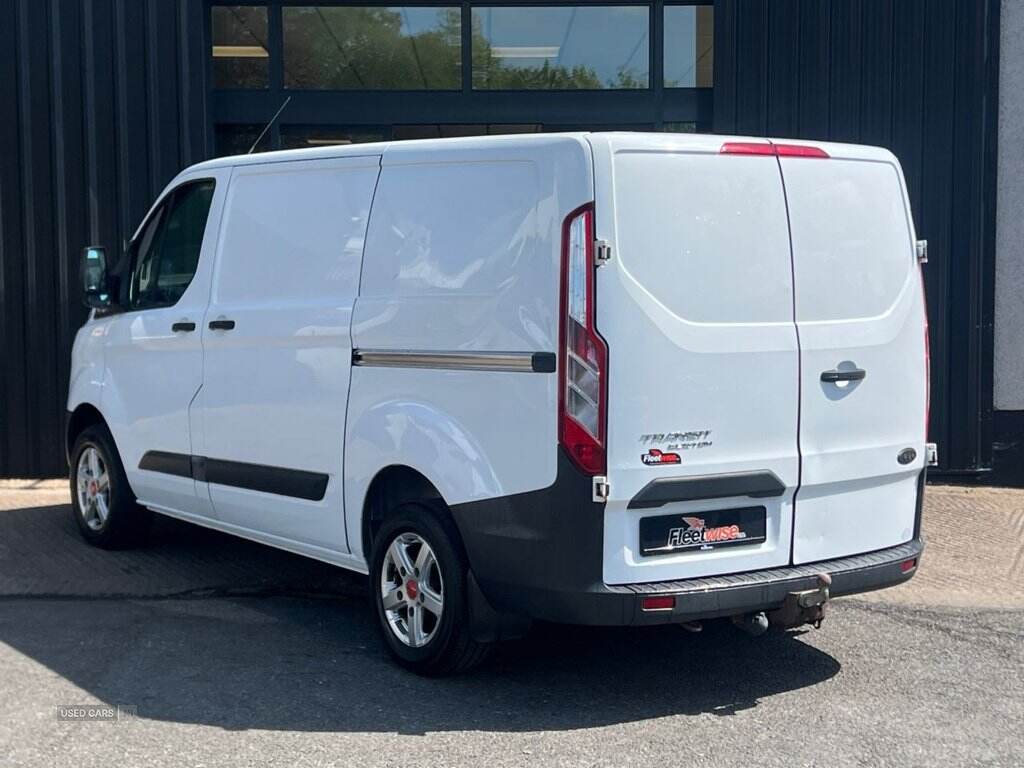 Mar 2014 Ford Transit Custom 2.2 TDCi 100ps Low Roof Van
