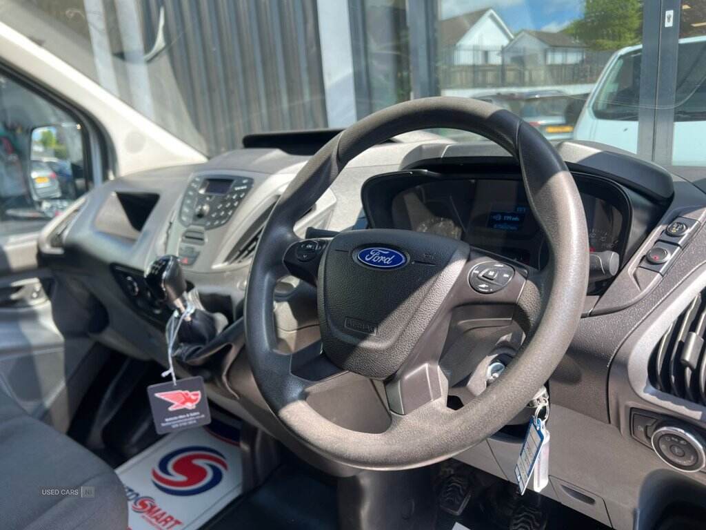 Mar 2014 Ford Transit Custom 2.2 TDCi 100ps Low Roof Van