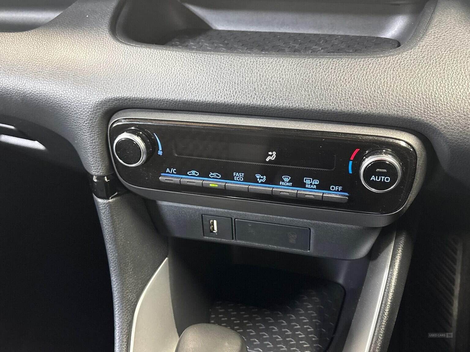 Jun 2023 Toyota Yaris 1.5 Hybrid Design 5Dr Cvt