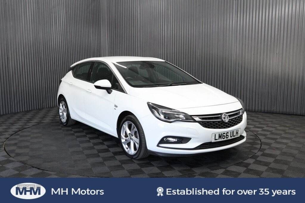 Feb 2017 Vauxhall Astra 1.4i 16V SRi 5dr