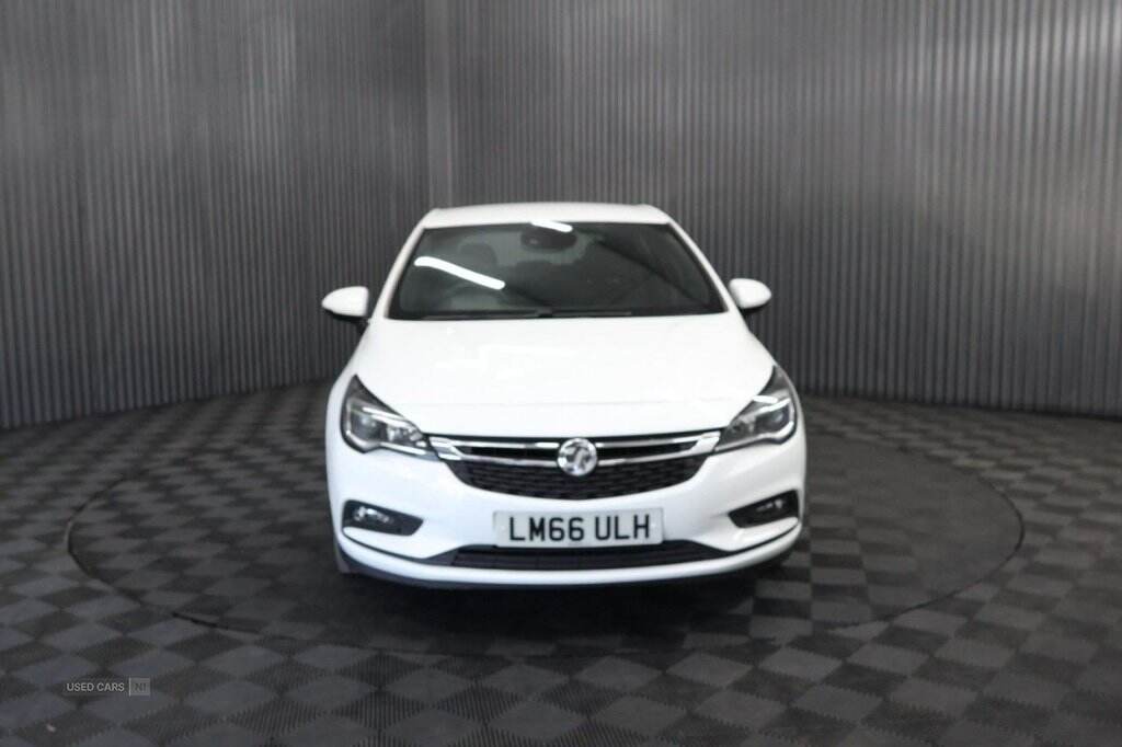 Feb 2017 Vauxhall Astra 1.4i 16V SRi 5dr