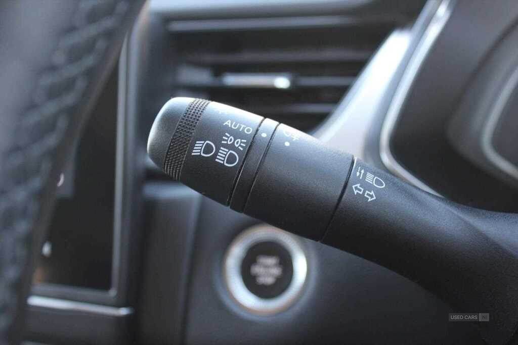 Mar 2022 Renault Captur 1.3 TCE 140 SE Edition 5dr