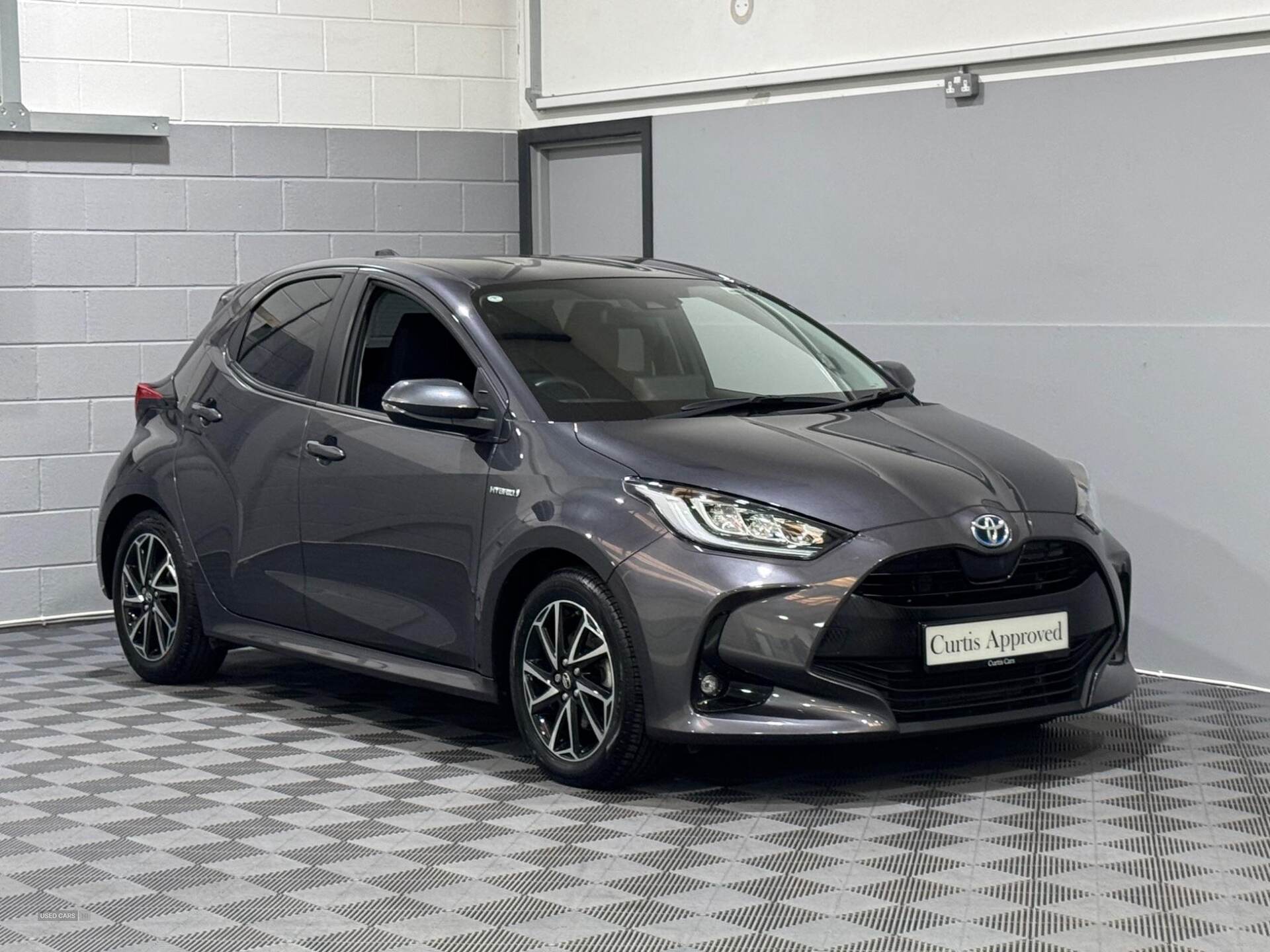 Jul 2021 Toyota Yaris 1.5 Hybrid Design 5dr CVT