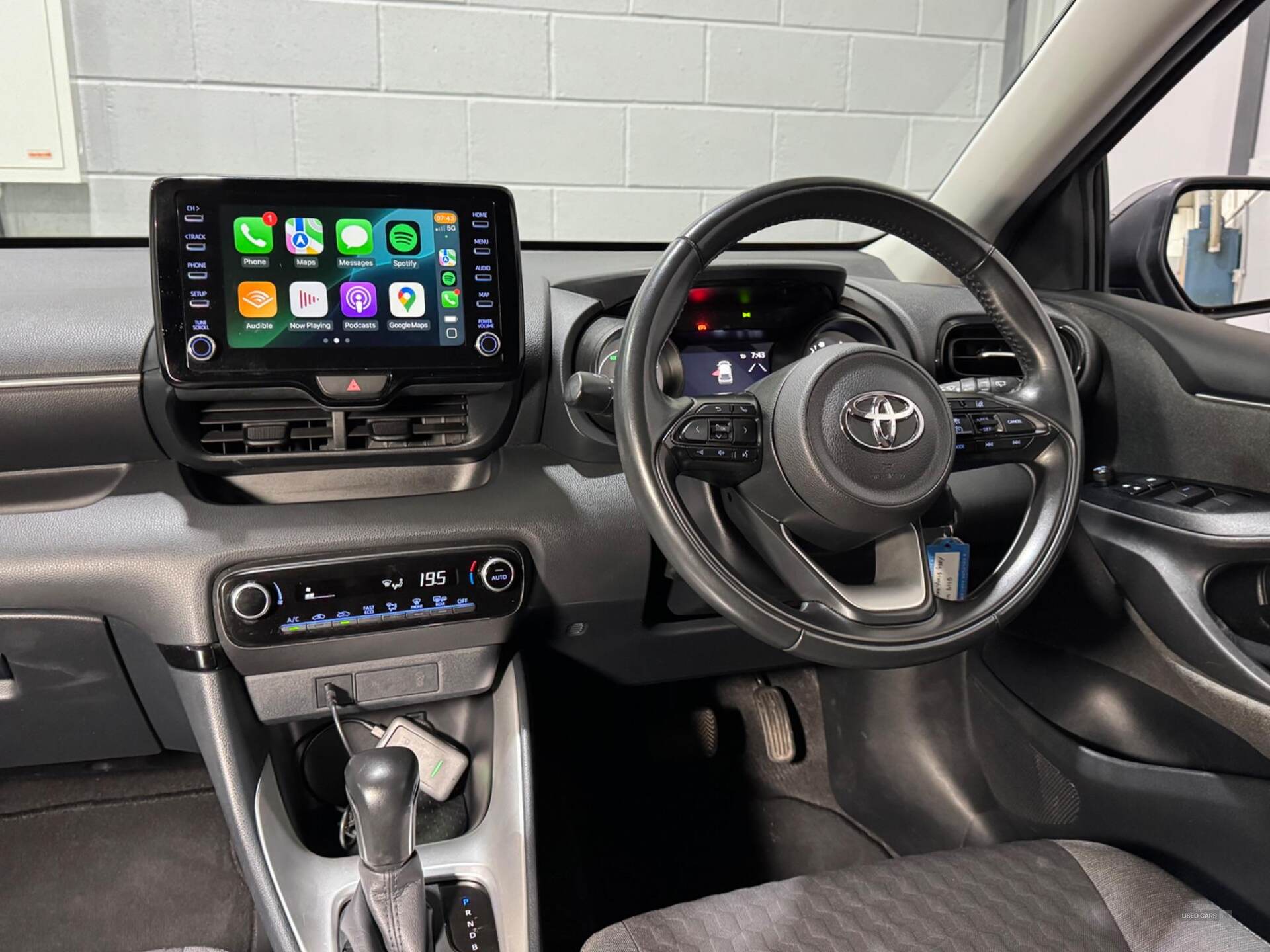 Jul 2021 Toyota Yaris 1.5 Hybrid Design 5dr CVT