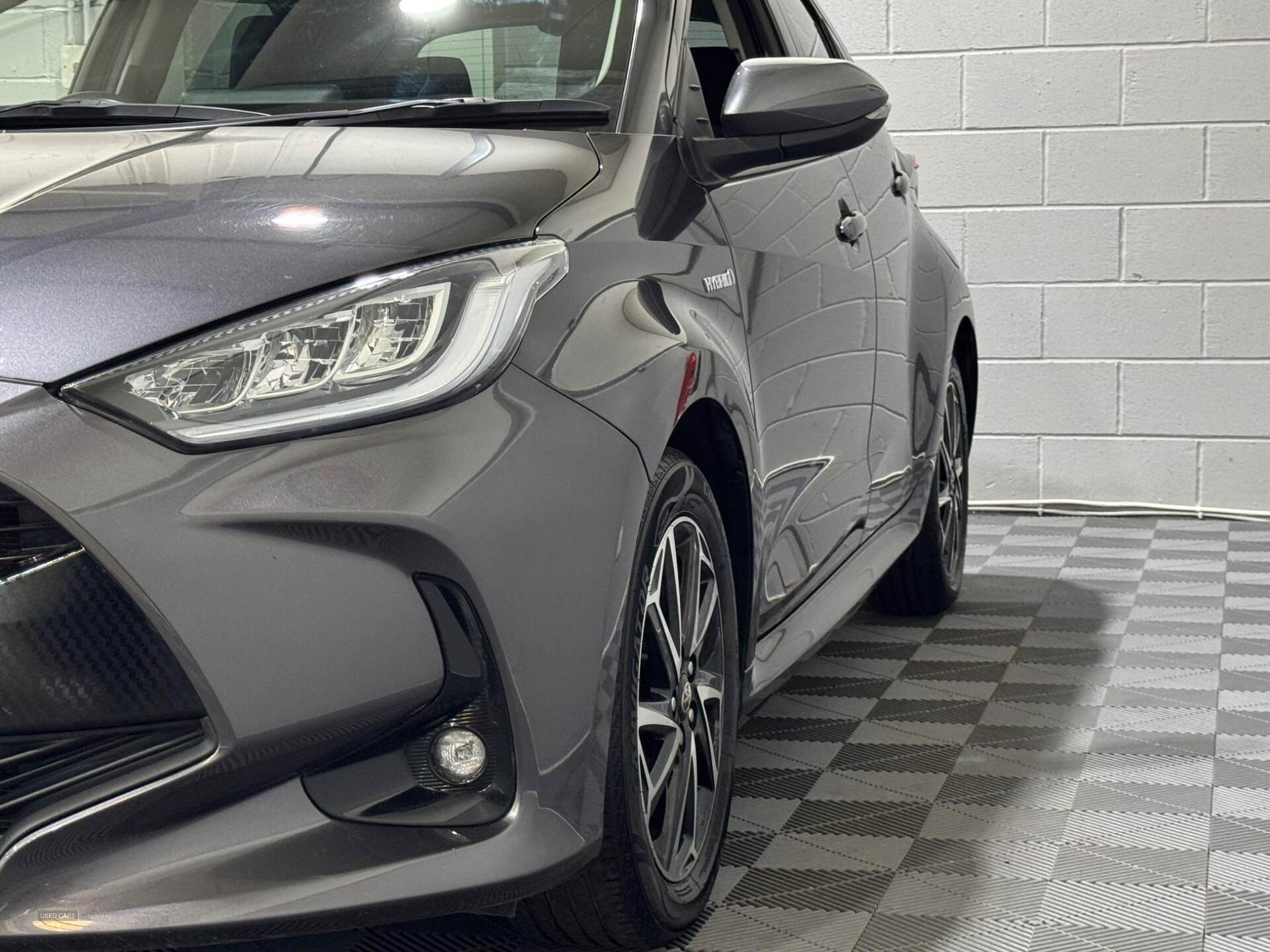 Jul 2021 Toyota Yaris 1.5 Hybrid Design 5dr CVT