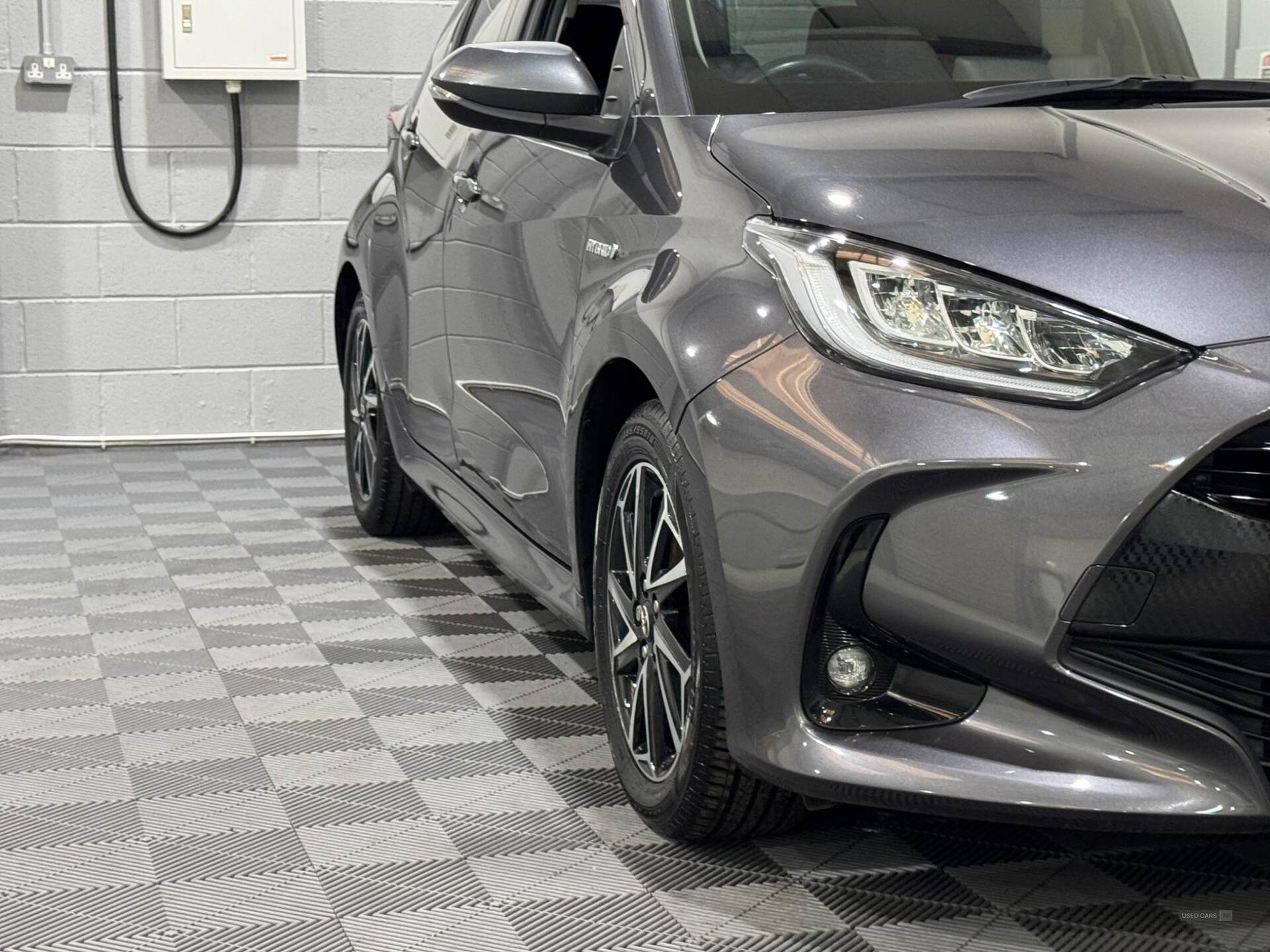 Jul 2021 Toyota Yaris 1.5 Hybrid Design 5dr CVT
