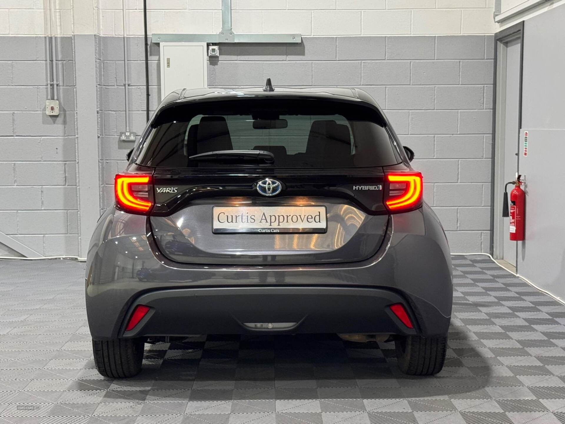 Jul 2021 Toyota Yaris 1.5 Hybrid Design 5dr CVT