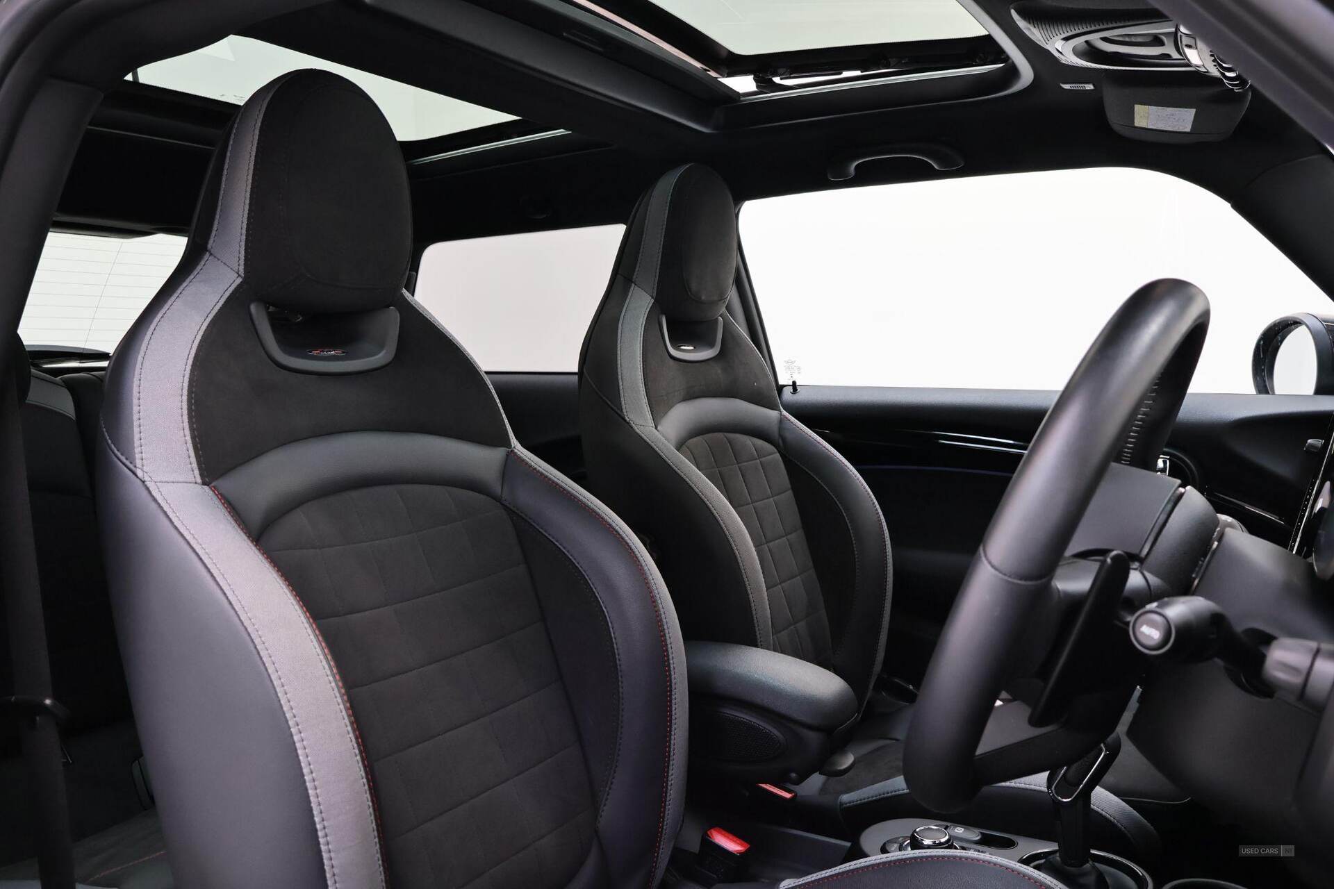 Jan 2023 MINI Hatch 2.0 John Cooper Works 3dr Auto