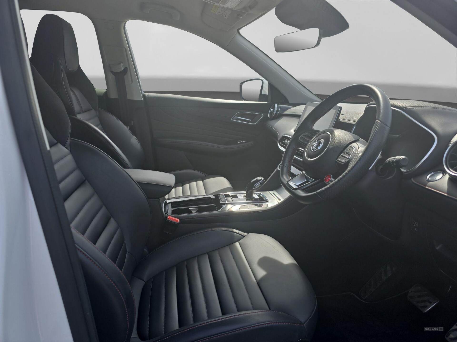 2024 MG MG HS 1.5 T-GDI Trophy DCT Euro 6 (s/s) 5dr