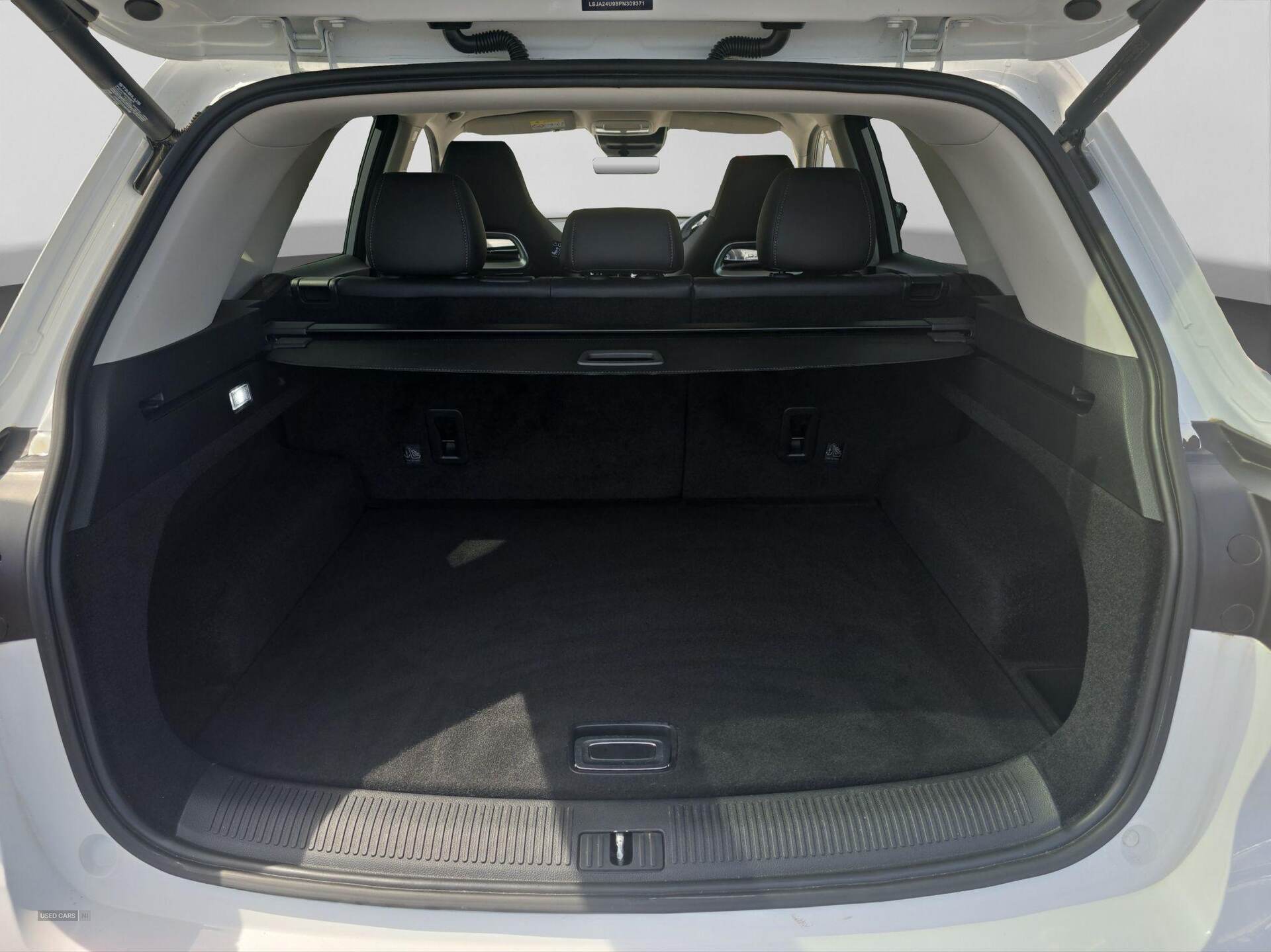 2024 MG MG HS 1.5 T-GDI Trophy DCT Euro 6 (s/s) 5dr