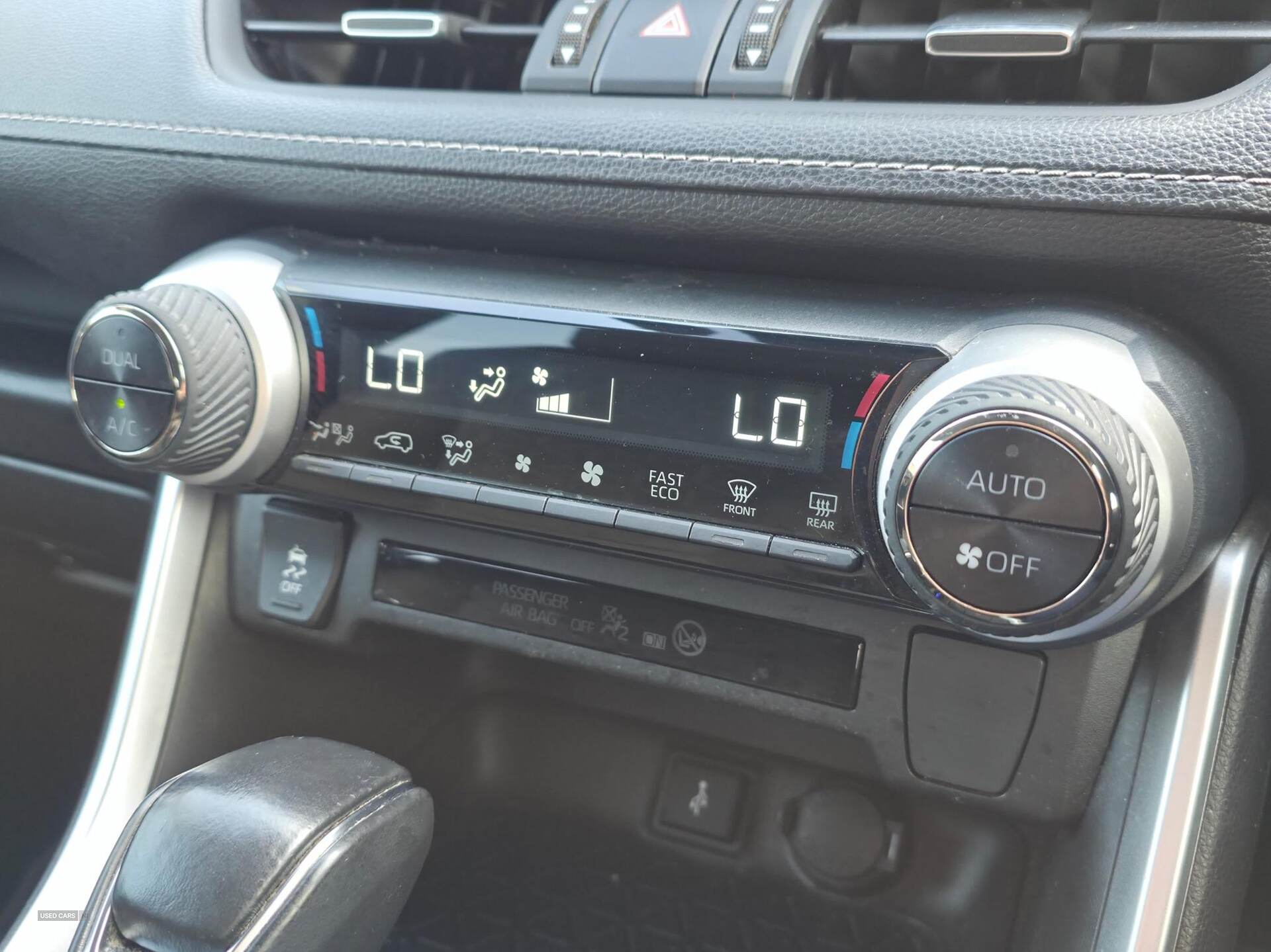  2022 Toyota RAV4 2.5 VVT-h Design CVT Euro 6 (s/s) 5dr
