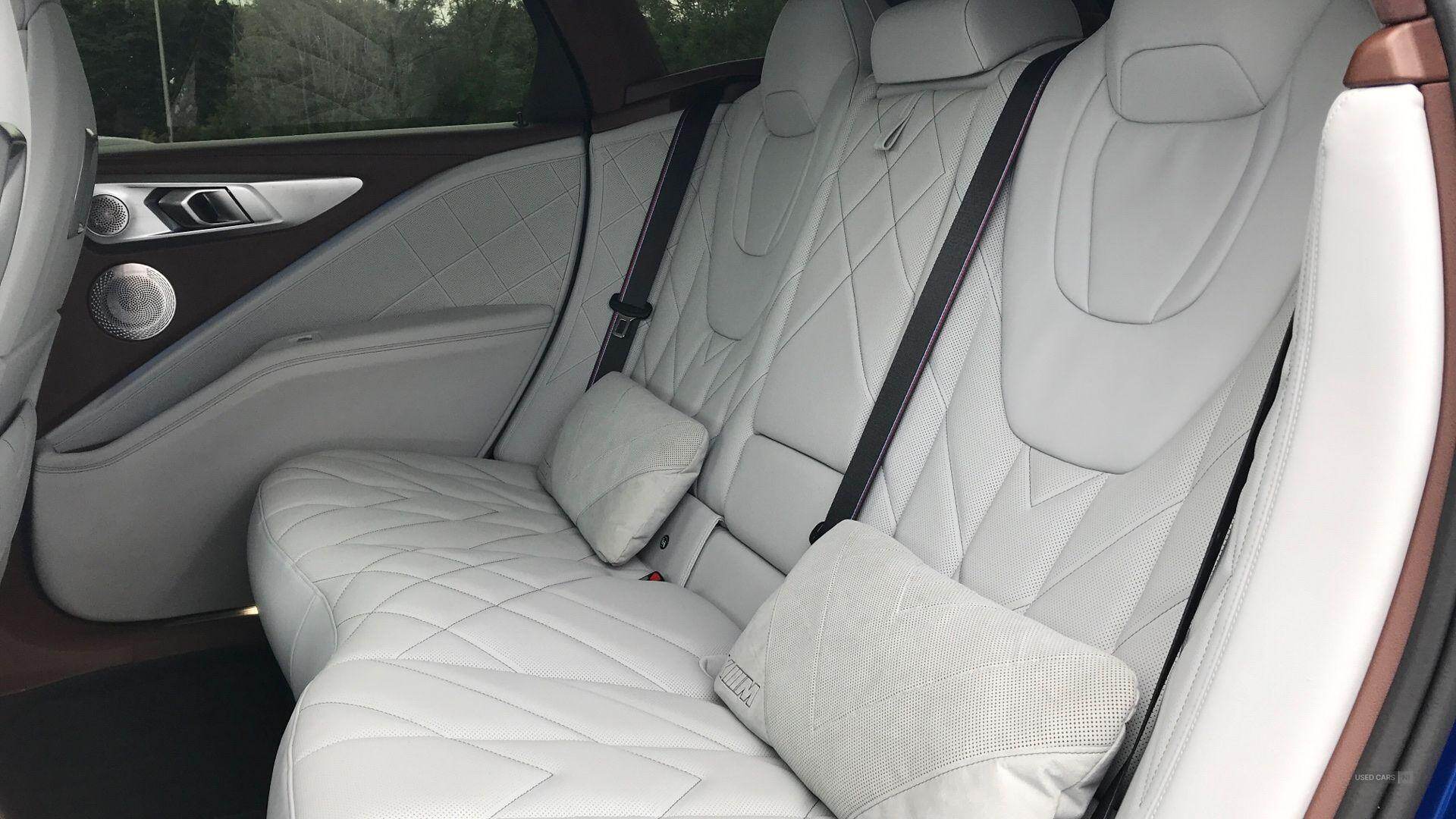  2025 BMW  XM XM 50e