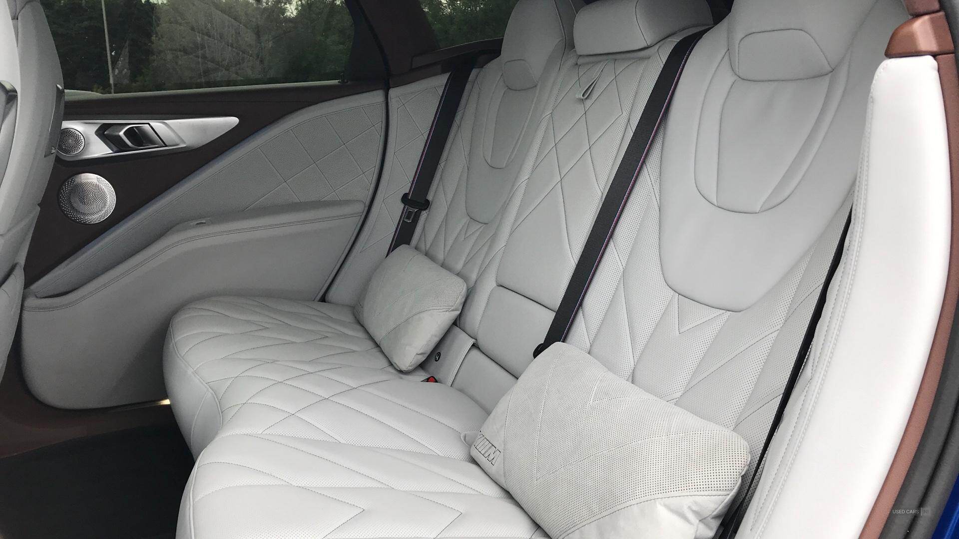  2025 BMW  XM XM 50e