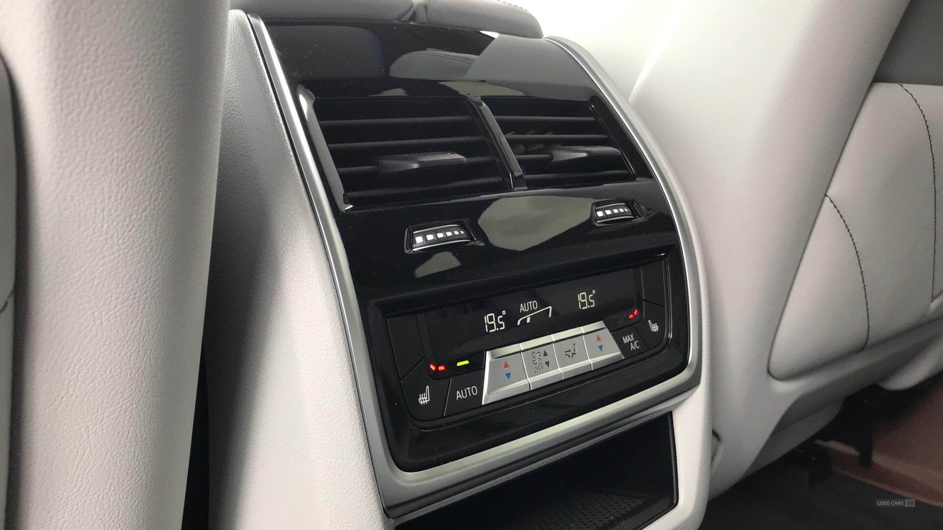  2025 BMW  XM XM 50e