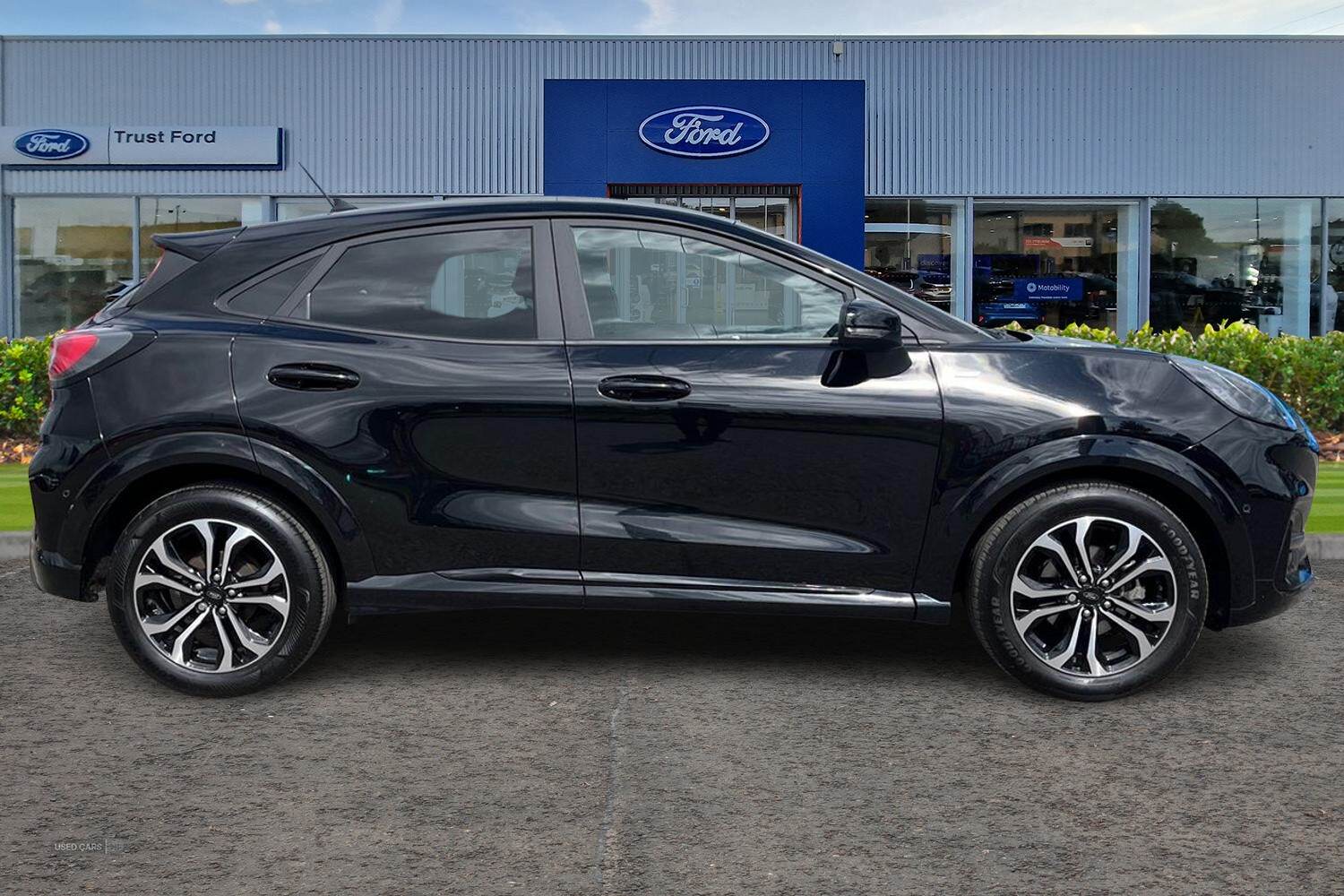Feb 2023 Ford Puma 1.0 EcoBoost Hybrid mHEV ST-Line 5dr