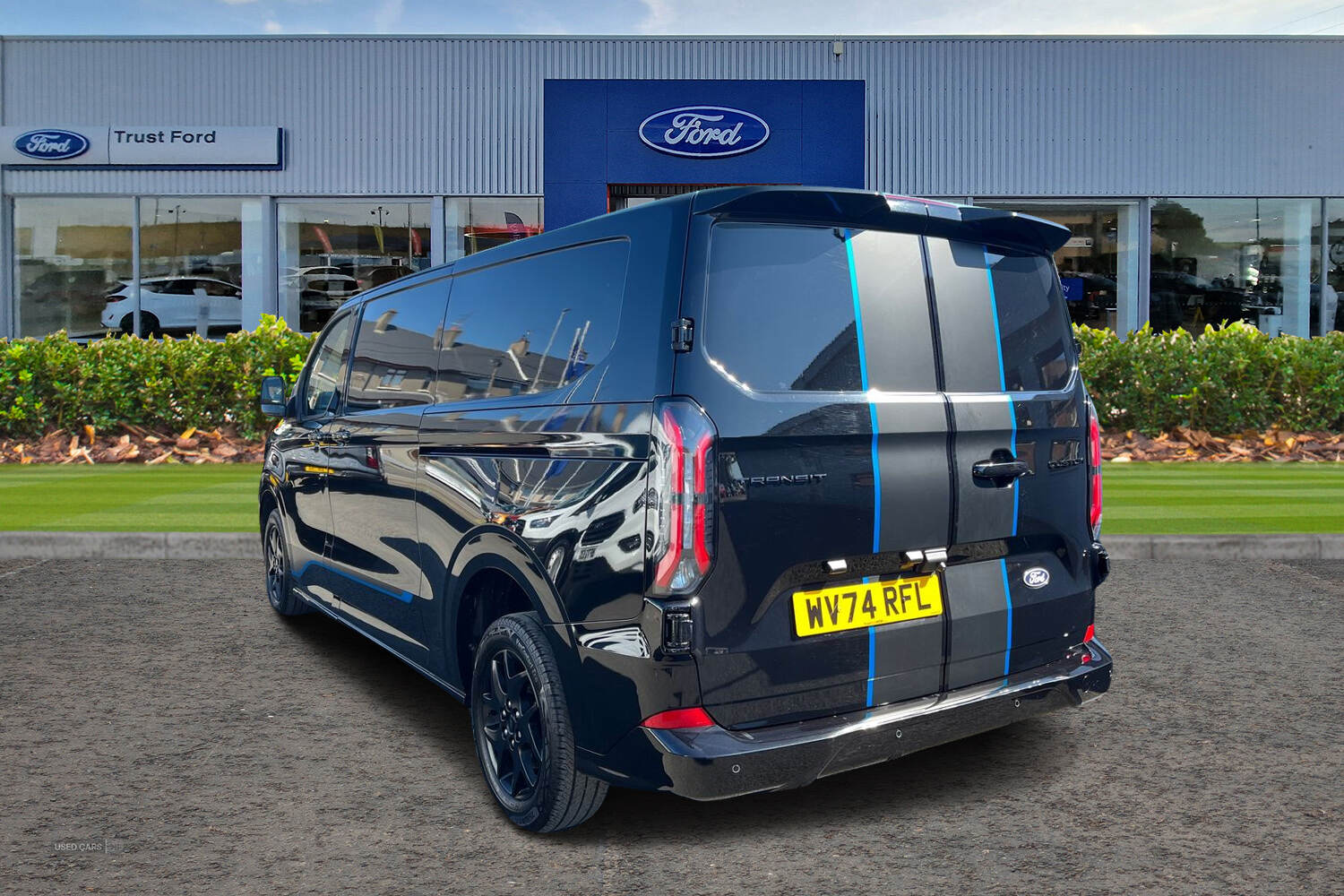 Sep 2024 Ford Transit Custom 2.0 EcoBlue 170ps H1 Van Sport Auto