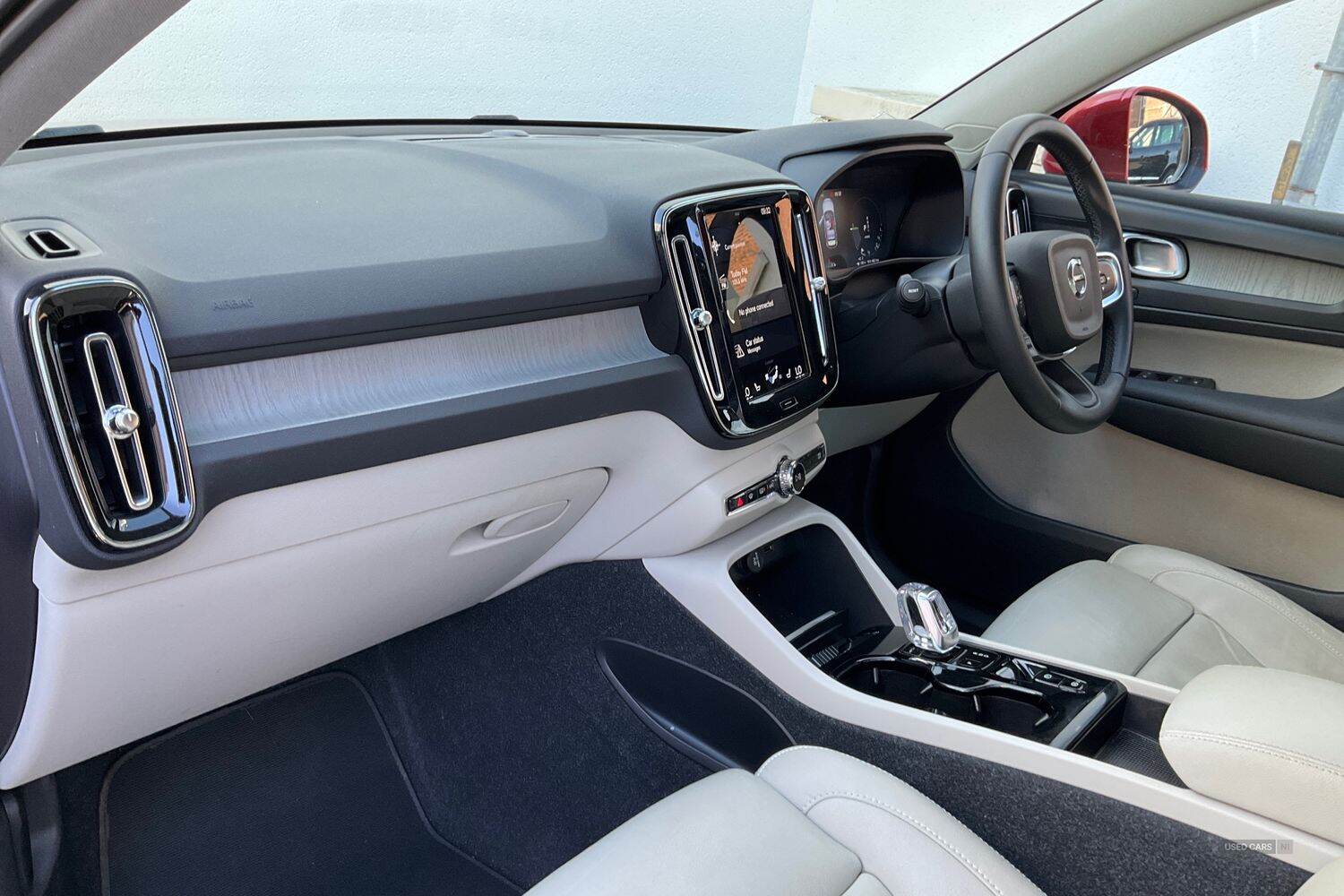 Apr 2022 Volvo XC40 1.5 T5 Recharge PHEV Inscription Pro 5dr Auto