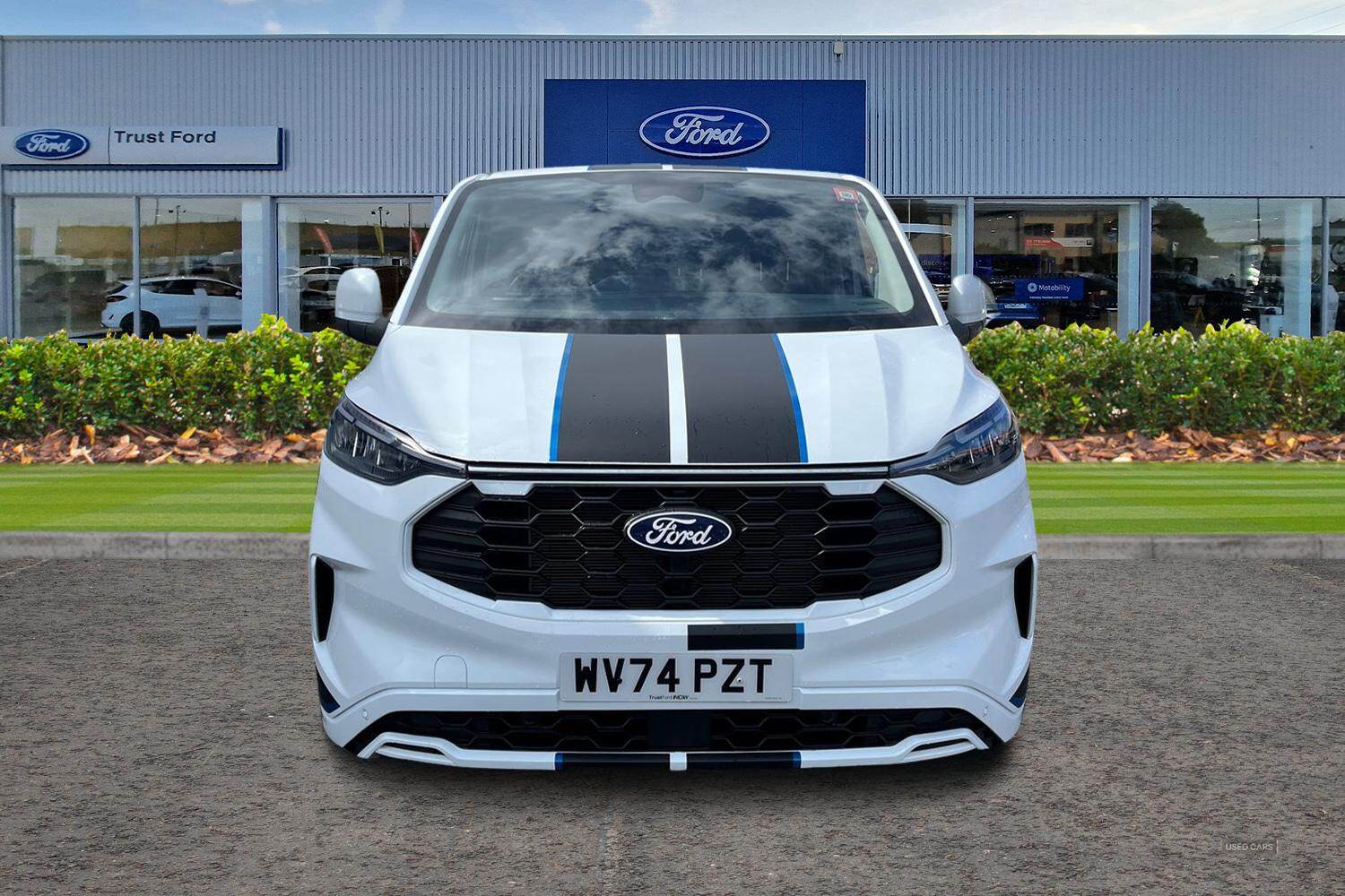 Sep 2024 Ford Transit Custom 2.0 EcoBlue 170ps H1 Van Sport Auto