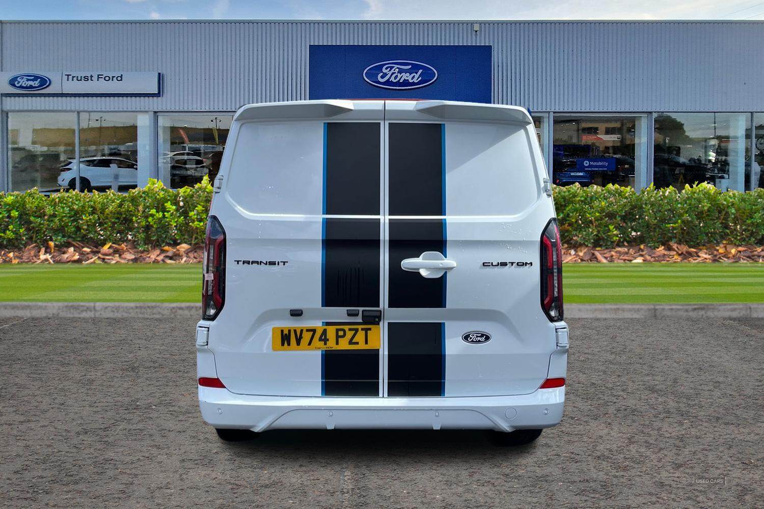 Sep 2024 Ford Transit Custom 2.0 EcoBlue 170ps H1 Van Sport Auto