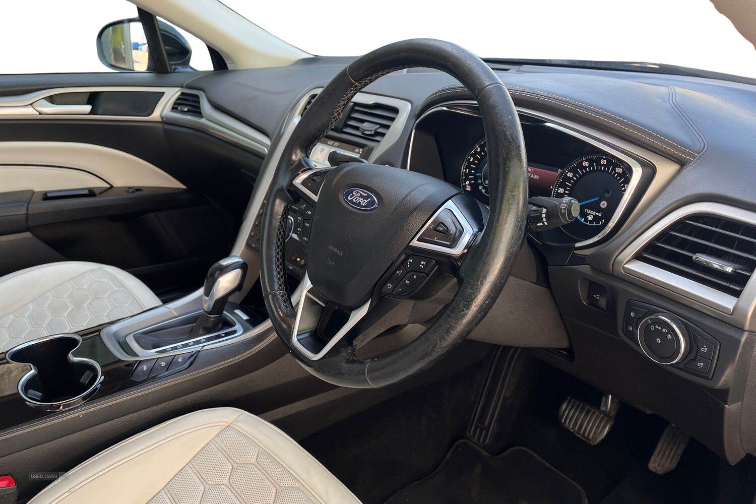 Feb 2018 Ford Mondeo Vignale 2.0 TDCi 180 5dr Powershift